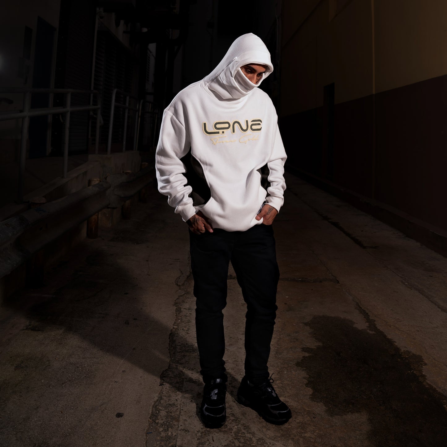 A Foe’s Gold (White) - Hoodie